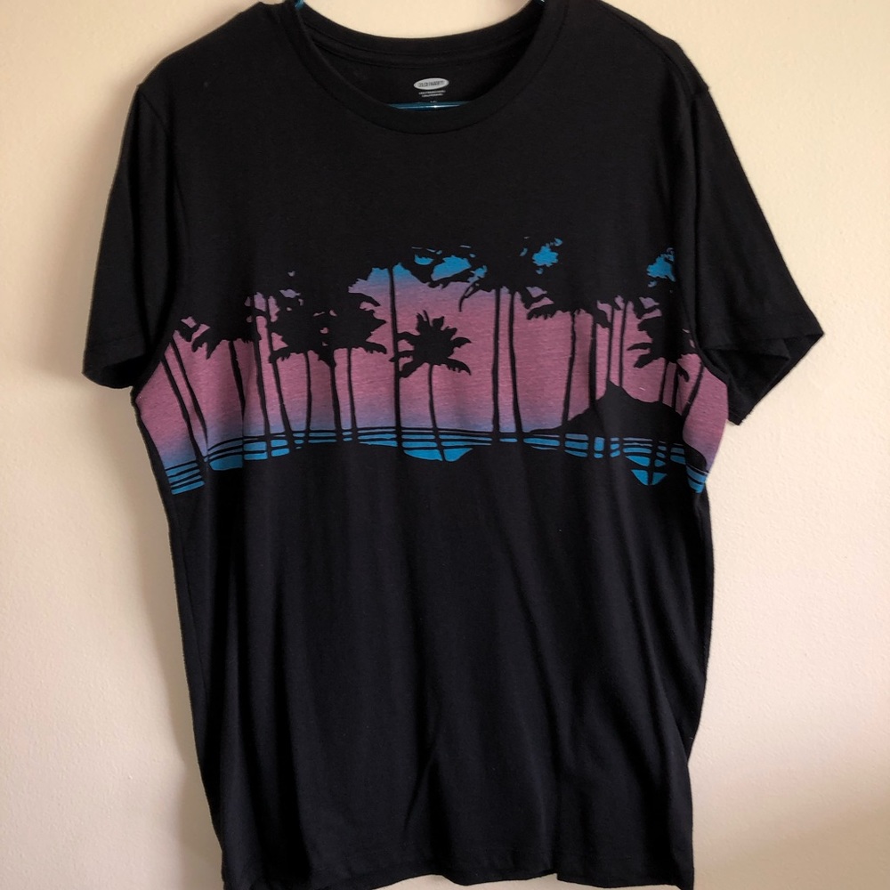 Short sleeve shirt